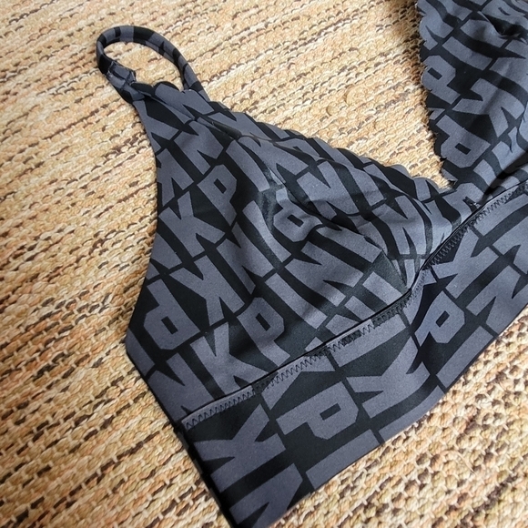 VICTORIA'S Secret Triangle Bra | size MEDIUM - Picture 5 of 6